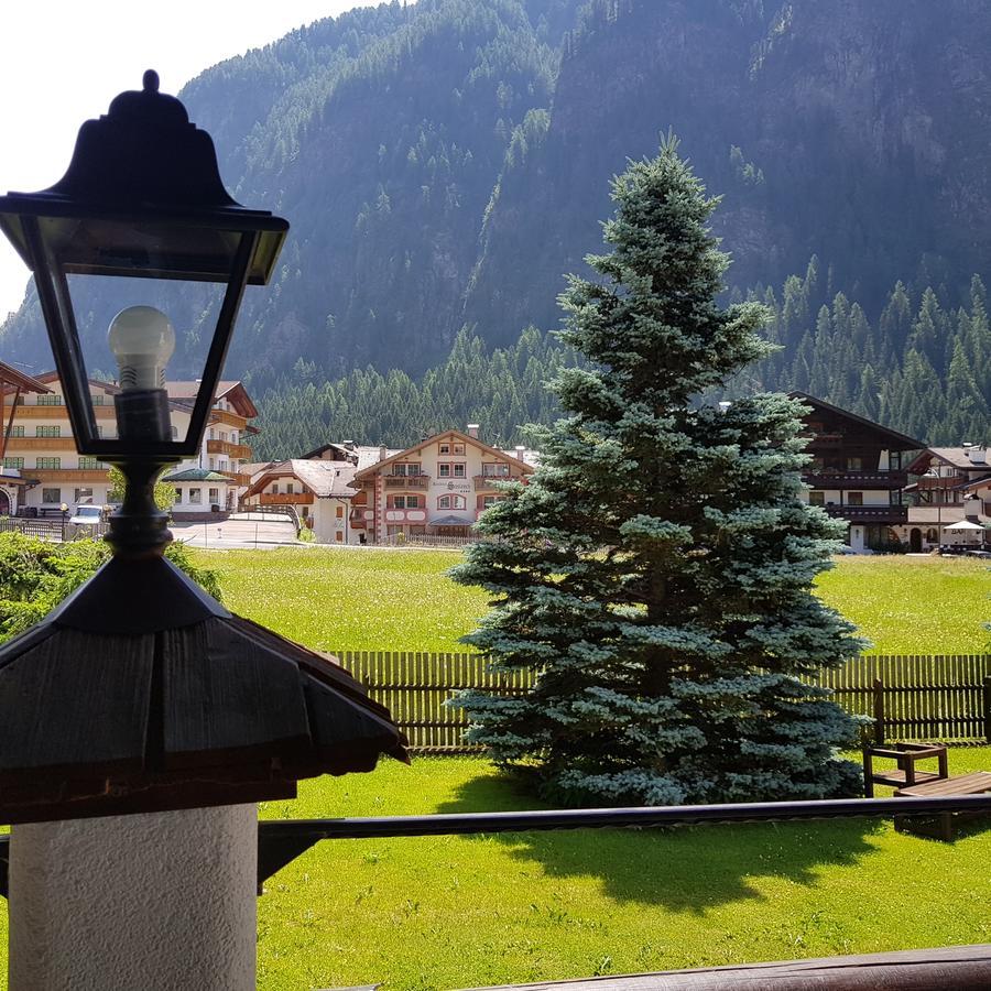 B&B Garni Villa Campitello Campitello di Fassa Exterior foto